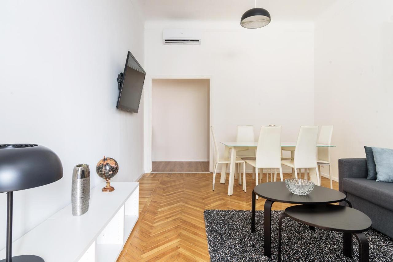 Luxury 4Bdr Close To Duomo Milan Exterior photo