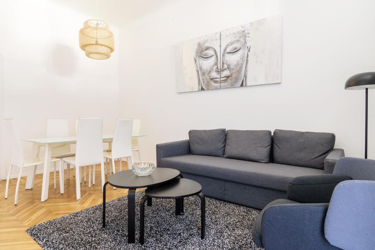 Luxury 4Bdr Close To Duomo Milan Exterior photo
